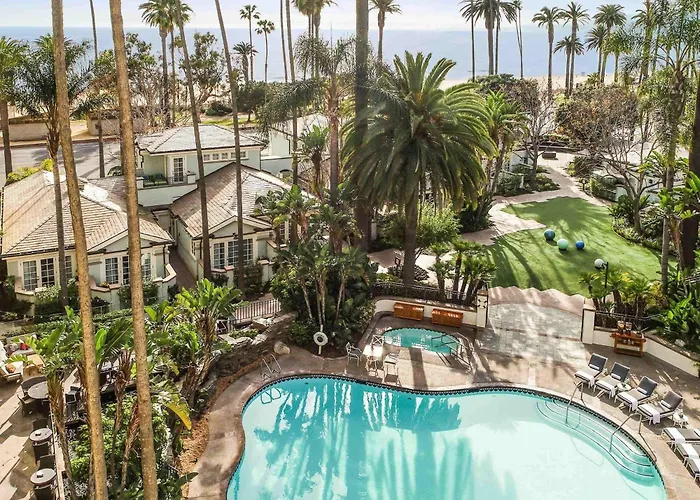 Fairmont Miramar Hotel & Bungalows
